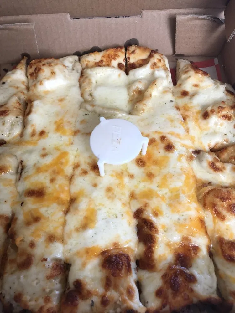 🧀 Garlic Cheese Strips