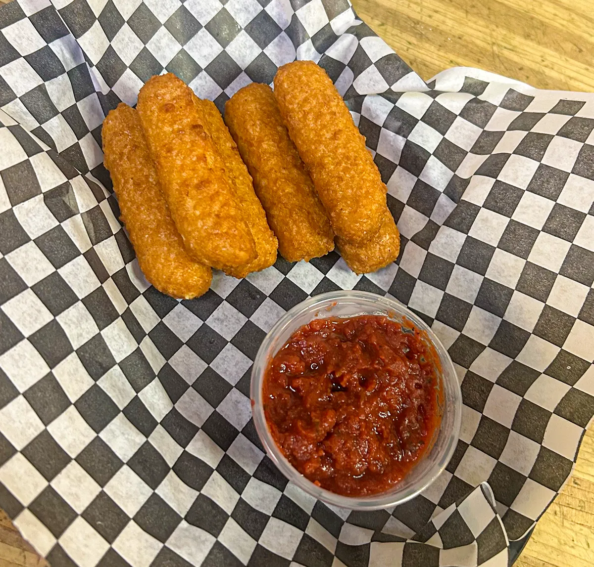 🧀 Mozzarella Sticks