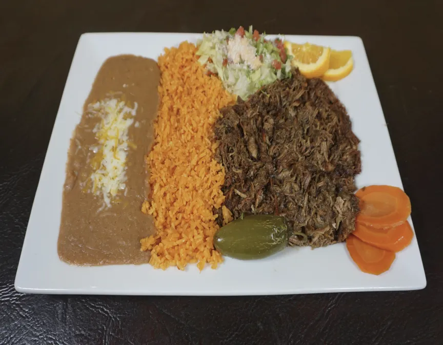 🐷 Carnitas Plate