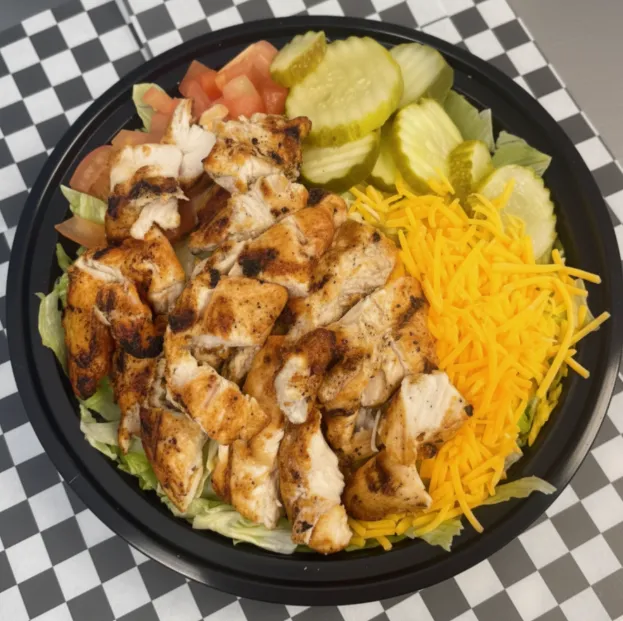 🥗 Grilled Chicken Salad