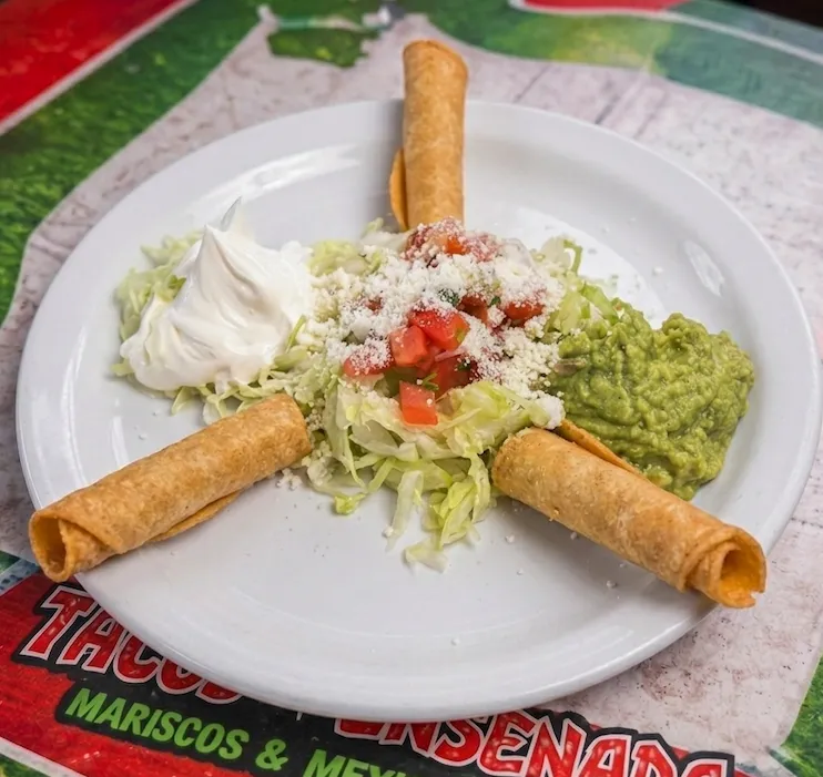 🌯 3 Taquitos
