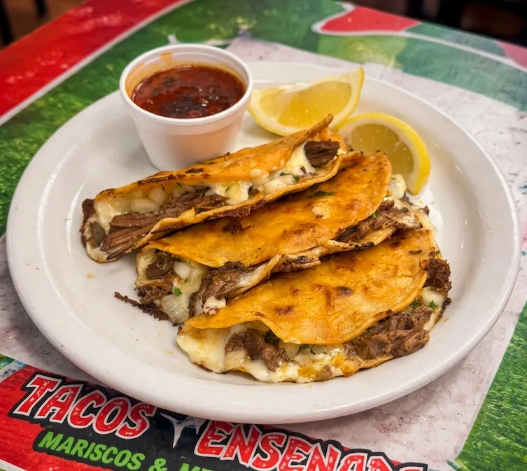 🌮 Quesabirria (Quesataco)