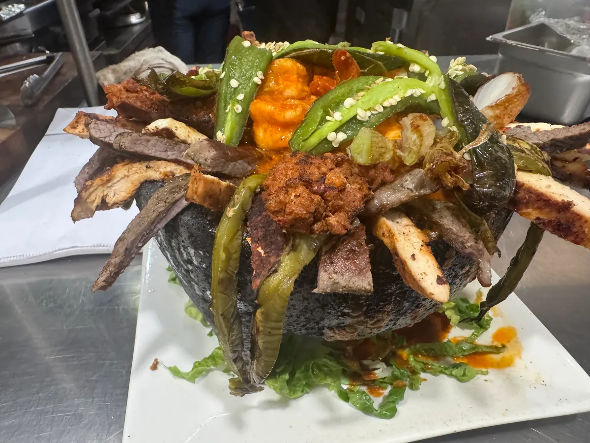 🥘 Molcajete