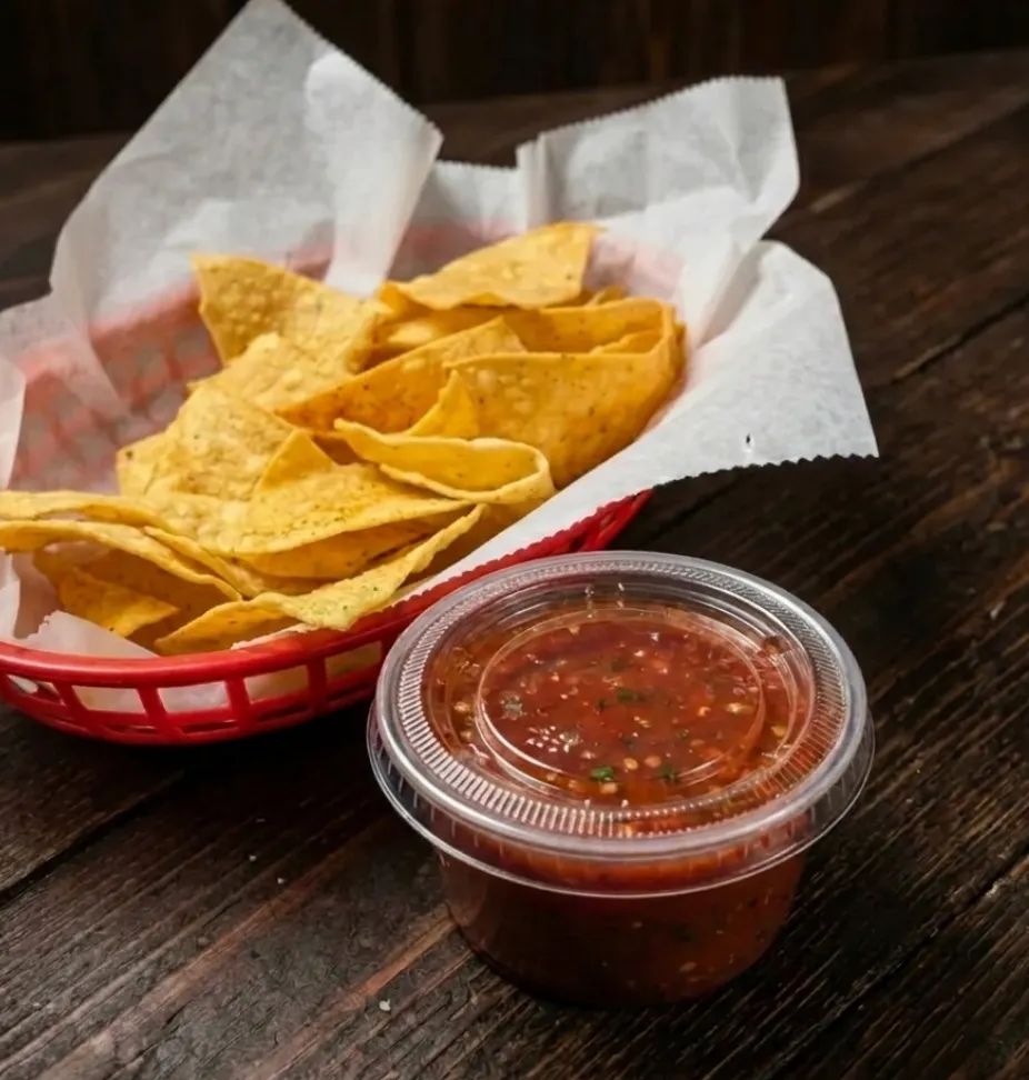 To-Go Chips & Salsa