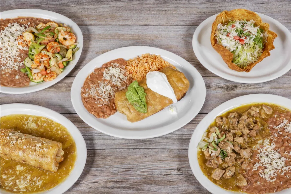 Tacos Ensenada (Mooney Blvd.)